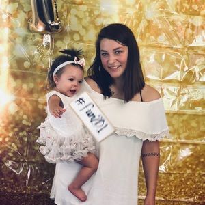 Meet your Posher, Jonmonica